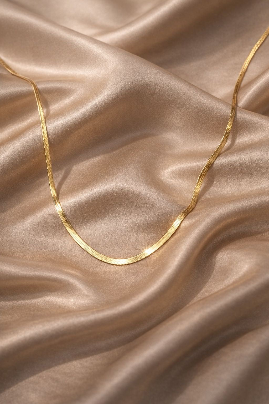 Essential Herringbone - Necklace
